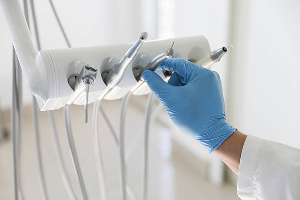 Professional Tooth Extraction technician working in Pleasant Hill, CA